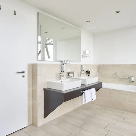 酒店 Oversum Ski- Und Vital