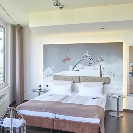 Oversum Ski- Und Vital Hotell
