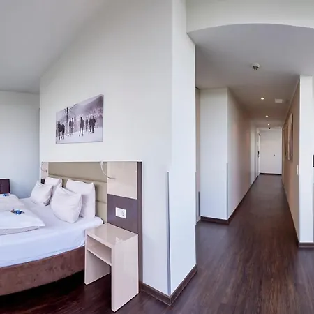 酒店 Oversum Ski- Und Vital 温特贝格